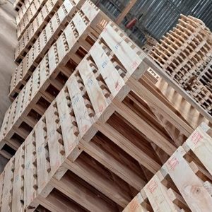 Pallet gỗ